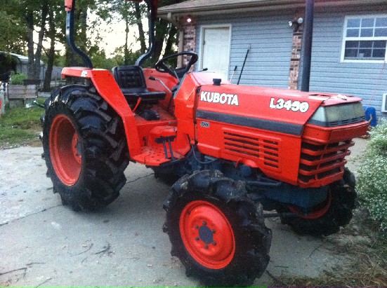 KUBOTA L3450 PIERŚCIENIE I TŁOKI